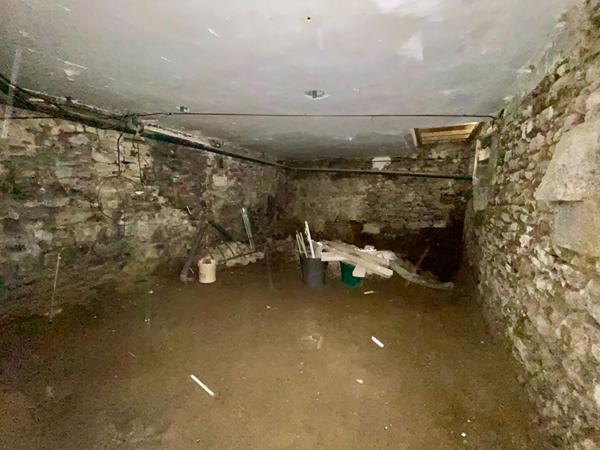 A vendre Immeuble à rénover dans le centre historique de Dinan