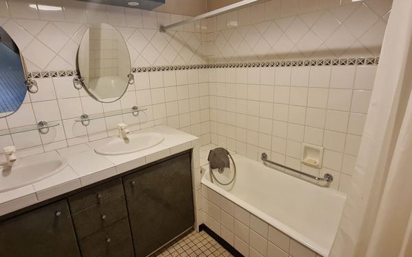 Appartement à vendre    4 pièces • 98 m2 Agen