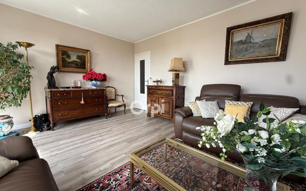 Appartement à vendre    5 pièces • 99,63 m2 Douai