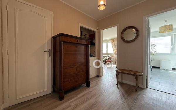 Appartement à vendre    5 pièces • 99,63 m2 Douai