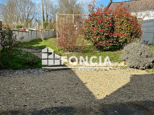 Location Maison 5 pièces 101.78 m² - 8 BIS RUE DU PUITS DE L'ORME Crepy 02870