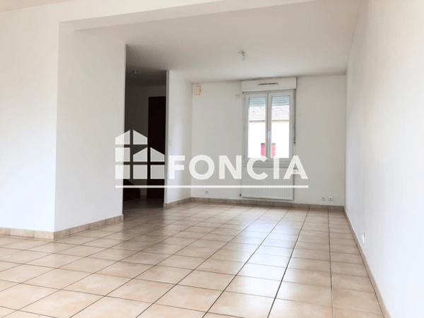 Location Maison 5 pièces 101.78 m² - 8 BIS RUE DU PUITS DE L'ORME Crepy 02870