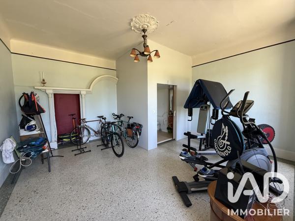 Maison à vendre 8 pièces 347,5 m² Fronton