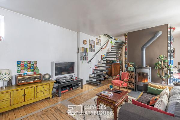 Duplex et studio en dernier étage