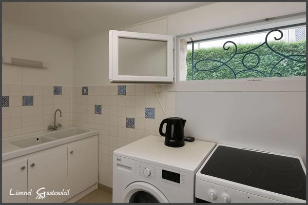 Maison familiale rénovée avec appartement indépendant en bordure de Rivière à vendre 9 pièces PINEUILH (33)