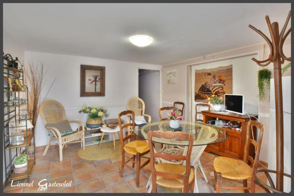 Maison familiale rénovée avec appartement indépendant en bordure de Rivière à vendre 9 pièces PINEUILH (33)