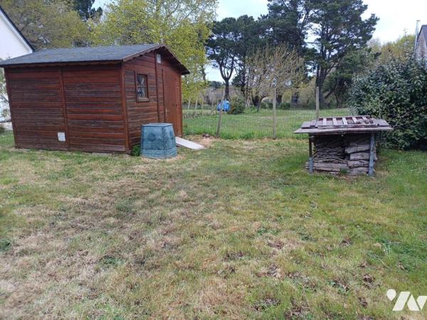 A PIRIAC-SUR-MER (44) à proximité de la Plage du Port au Loup