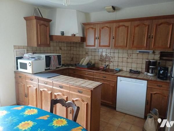 A PIRIAC-SUR-MER (44) à proximité de la Plage du Port au Loup