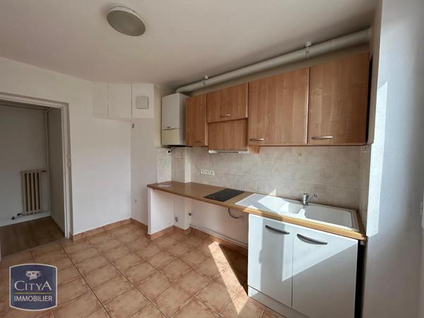 Appartement à louer 3 pièces 66.67m² Tours (37000)