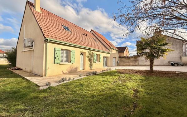 Maison à vendre    7 pièces •  Genlis