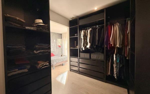 Maison à vendre    7 pièces •  Genlis