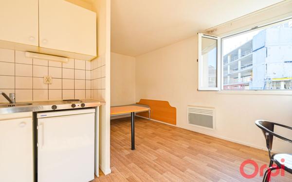 Appartement à louer    1 pièce • 18,87 m2 Paris 20