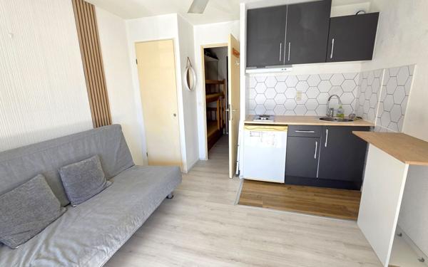 Appartement à vendre    1 pièce • 18 m2 La Seyne-sur-Mer