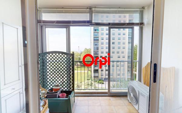 Appartement à vendre    4 pièces • 71 m2 Vaulx-en-Velin