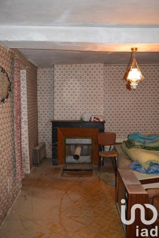 Maison de village 3 pièces de 45 m² à Venoy (89290)