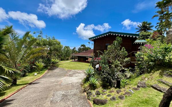 Maison à vendre    4 pièces • 150 m2 Le Robert