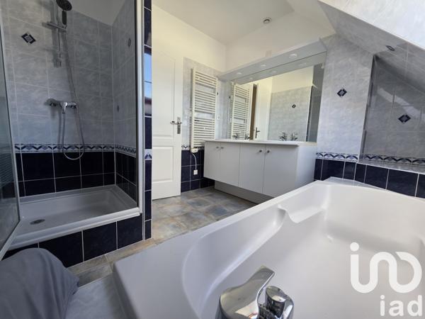 Maison à vendre 6 pièces 130 m² Joué-lès-Tours