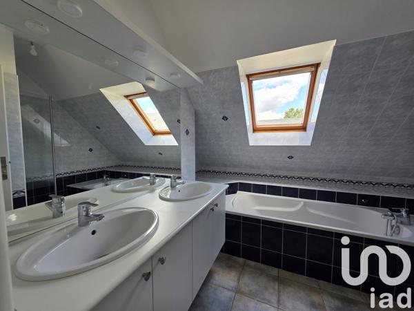 Maison à vendre 6 pièces 130 m² Joué-lès-Tours