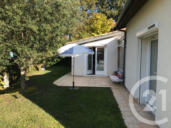 Maison à vendre  7 pièces - 177,27 m 2   PESSAC  - 33