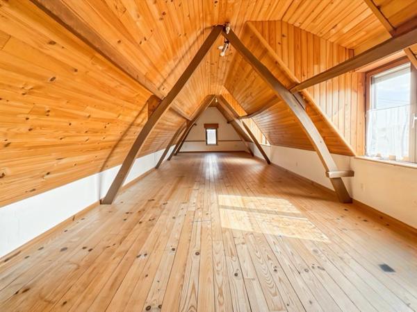 FERMETTE DE CARACTÈRE  140 M²  / 4 CHAMBRES  / 5 564 M² DE TERRAIN DONT PARTIE CONSTRUCTIBLE ? LA GORGUE