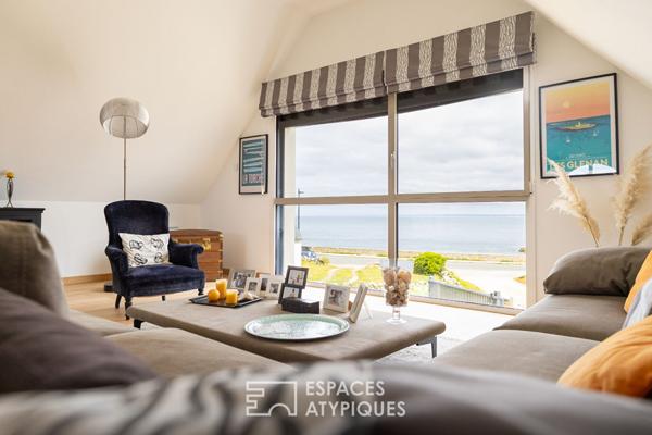 Maison contemporaine face à l’océan