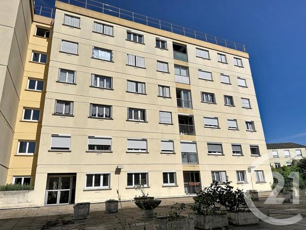 Appartement F5 à vendre  4 pièces - 91,35 m 2   PERIGUEUX  - 24