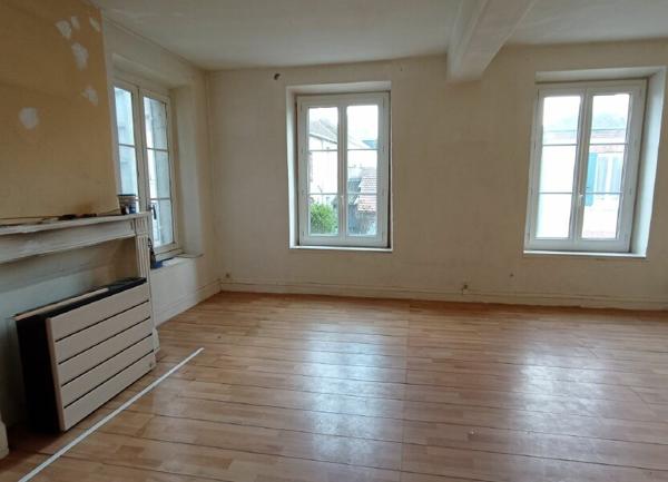 Maison à vendre    6 pièces •  Lorris