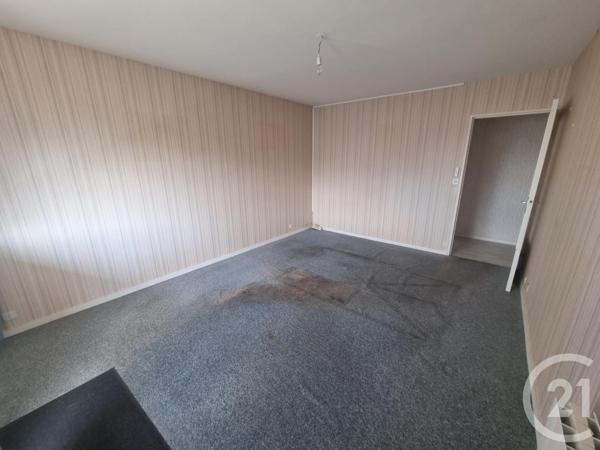 Appartement F3 à vendre  3 pièces - 62 m2 ST JEAN DE BRAYE - 45