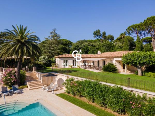 Maison 9 pièces à vendre St Tropez - 83990 / Réf: 21800-PL