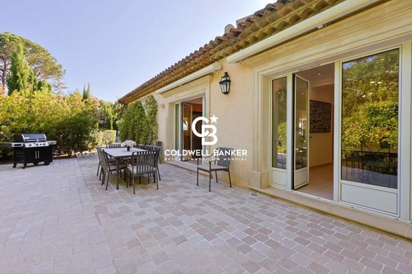 Maison 9 pièces à vendre St Tropez - 83990 / Réf: 21800-PL