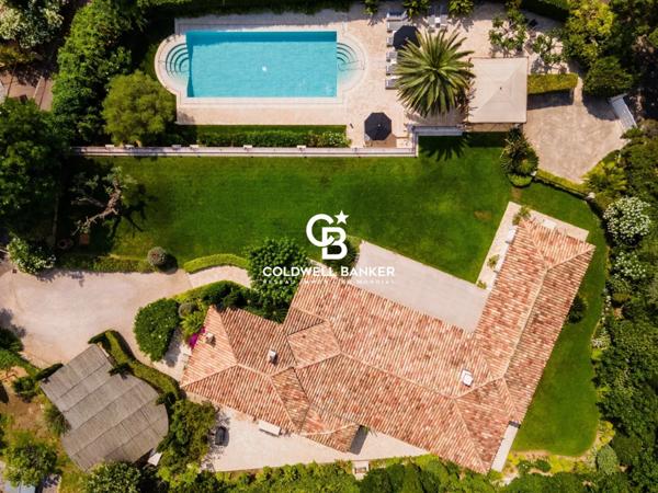 Maison 9 pièces à vendre St Tropez - 83990 / Réf: 21800-PL