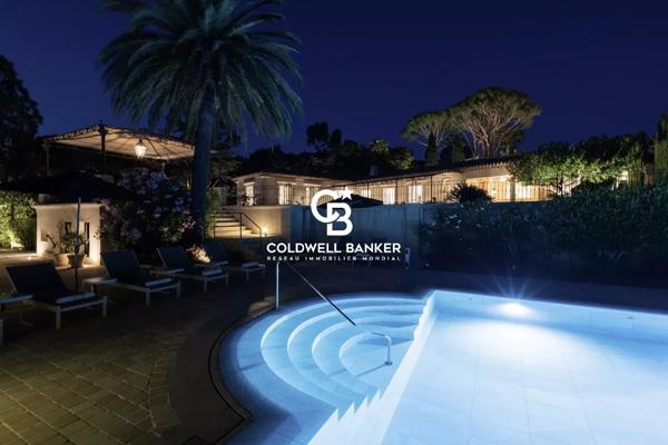 Maison 9 pièces à vendre St Tropez - 83990 / Réf: 21800-PL
