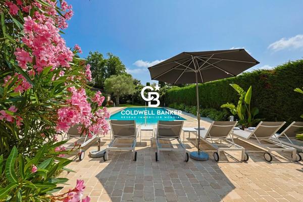 Maison 9 pièces à vendre St Tropez - 83990 / Réf: 21800-PL