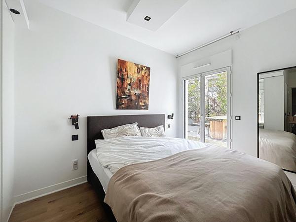 Appartement Suresnes 4 pièce(s) 93 m2