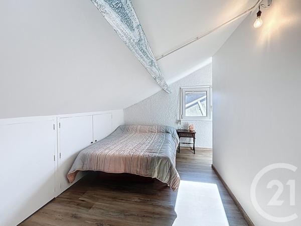 Maison à vendre  5 pièces - 196 m 2   AGEN  - 47
