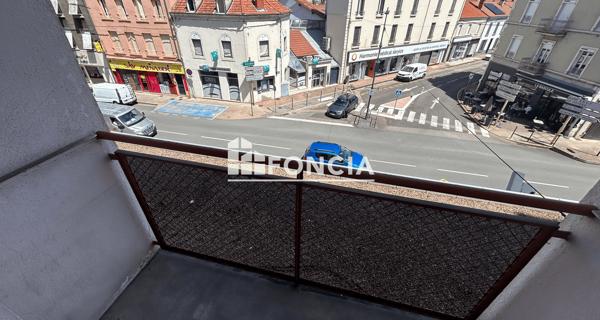 Location Appartement 3 pièces 55 m² - Le Coteau 42120