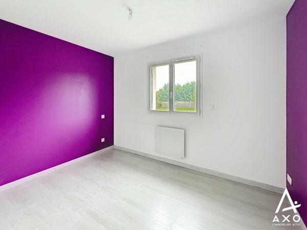 Maison contemporaine T6 avec terrain d'environ 2166m2