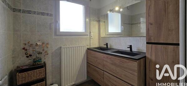 Maison à vendre 5 pièces 110 m² Theix-Noyalo