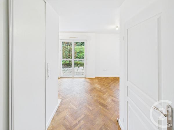 Appartement Studio à vendre  1 pièce - 25 m2 TRAPPES - 78
