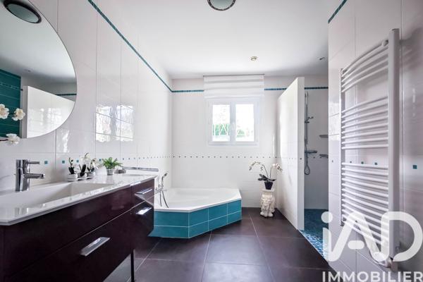 Maison à vendre 8 pièces 358 m² Marmande