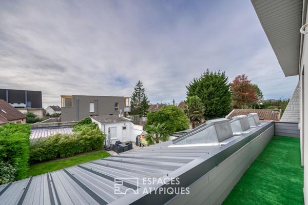 Maison singulière avec jardin et garage au coeur de la Mare au Clerc
