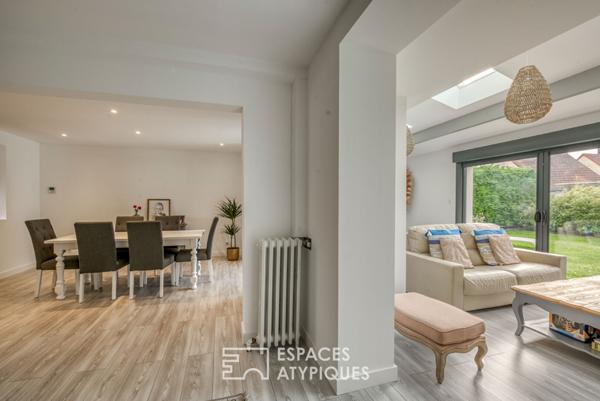 Maison singulière avec jardin et garage au coeur de la Mare au Clerc