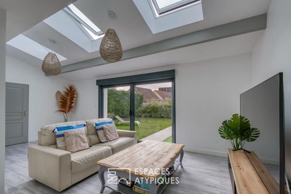 Maison singulière avec jardin et garage au coeur de la Mare au Clerc
