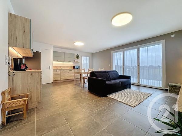 Appartement T4 à vendre  4 pièces - 81,19 m 2   ENTRELACS  - 73