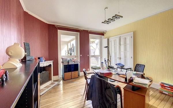 Appartement à vendre    1 pièce •  Montluçon