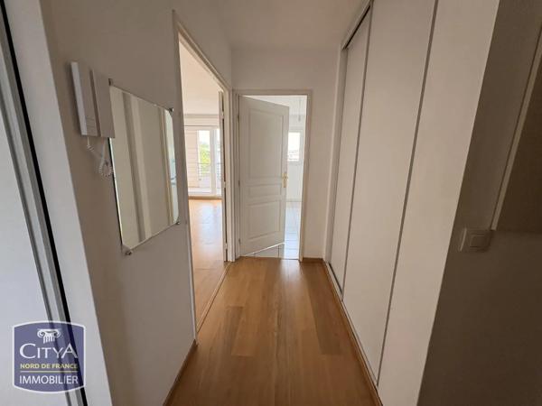 Appartement à louer 2 pièces 45m² La Madeleine (59110)