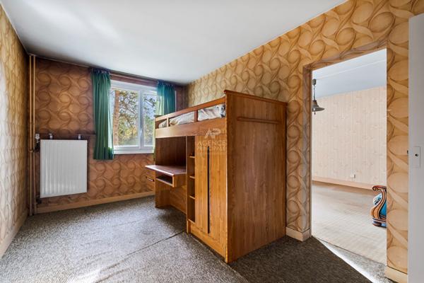 Appartement Saint Germain En Laye 3 pièce(s) 53.87m² €253 000 ** - Référence 16926