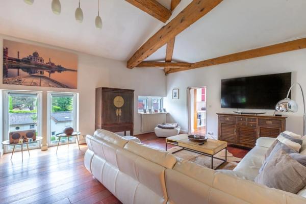 Appartement de caractère T4 de 125 m² à Collonges-au-Mont-d'Or