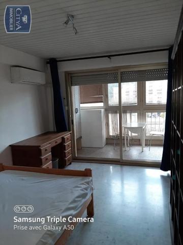 Appartement à louer 2 pièces 53.46m²