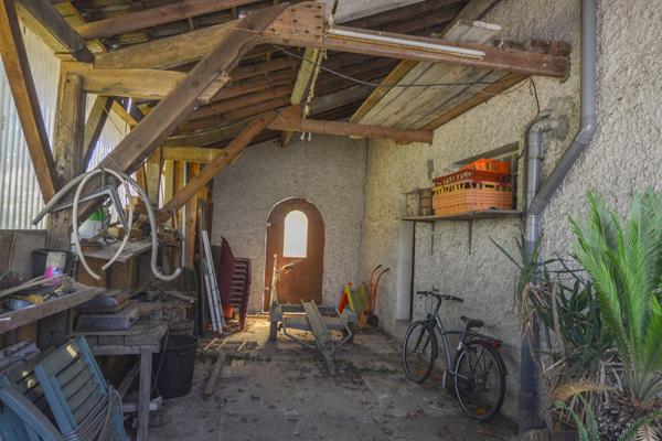 Maison Maison à rénover - Saint Medard En Jalles 5 pièce(s) 98 m2 - fort potentiel d'évolution ! 98 m²
